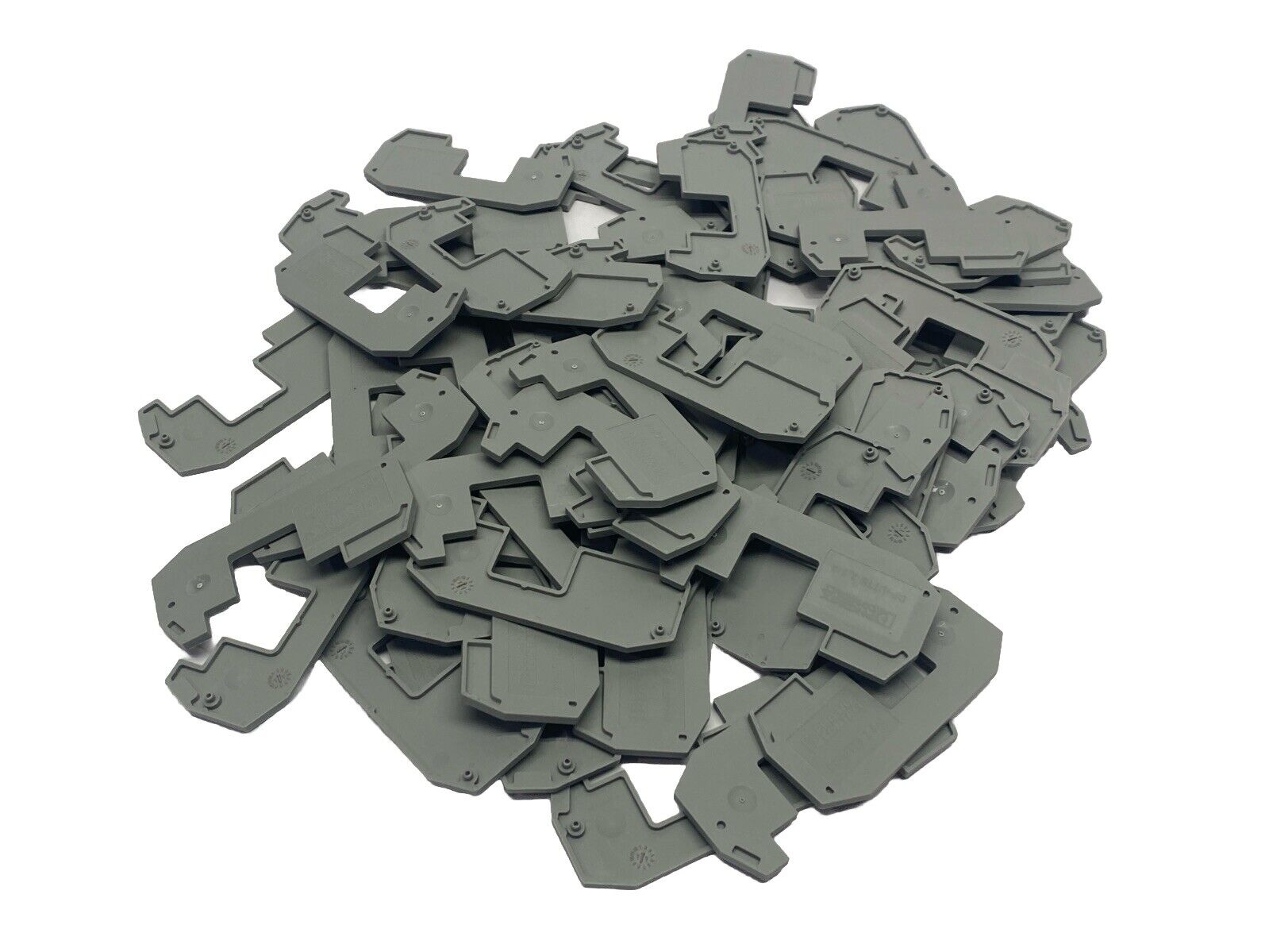 Phoenix Contact DP-UTTB 2,5/4 Spacer Plate 3047303 LOT OF 71 - New – Open box - Maverick Industrial Sales