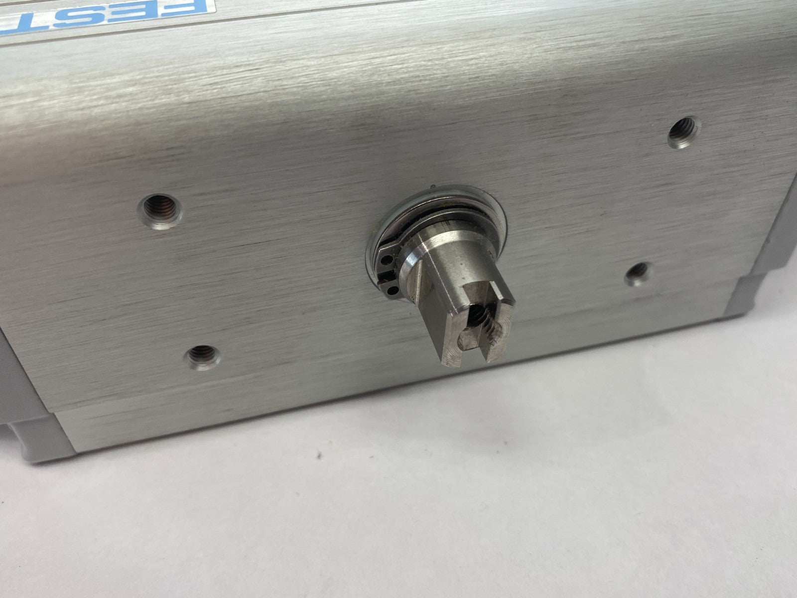 Festo DAPS-0030-090-RS4-F04 Quarter Turn Actuator 533434 w/ 1692212 Ball Valve - Maverick Industrial Sales