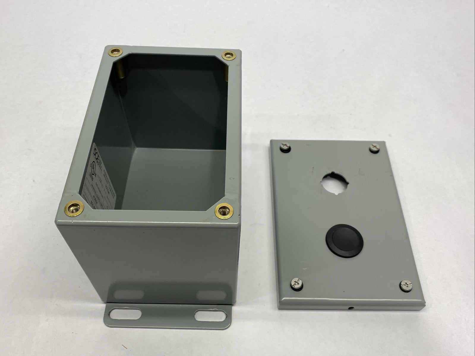Saginaw Control SCE-2PBXI Pushbutton Enclosure Gray 6 x 4 x 4.75" - Maverick Industrial Sales