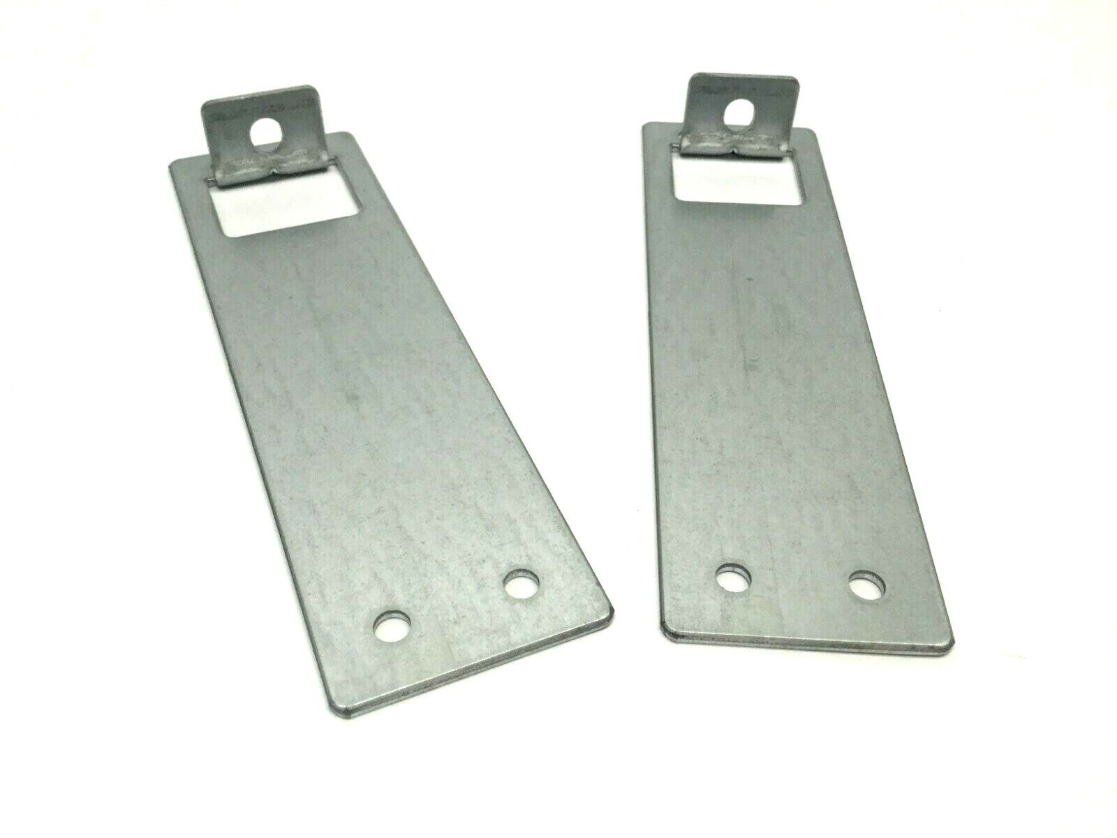 APC ISW 439623-001 MCT, BRKT, MTG, Core, PDU, 1U LOT OF 2 - New – Open box - Maverick Industrial Sales