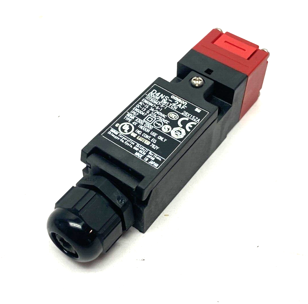 Omron D4NS-2AF Safety Door Switch 3A/240VAC 27A/250VDC 28Z15ZA - Used - Maverick Industrial Sales