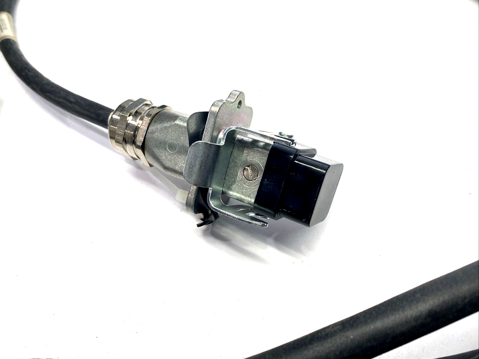 Kuka INT 084ST2700 Complete Internal Cable Set 325606 00-325-606 - New – Open box - Maverick Industrial Sales