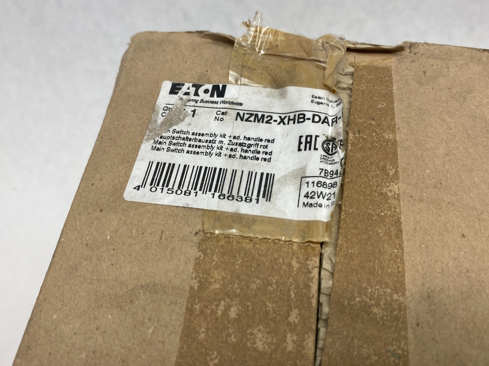 Eaton NZM2-XHB-DAR-NA Molded Case Circuit Breaker Switch Assembly Kit, Red Hand. - New – Open box - Maverick Industrial Sales