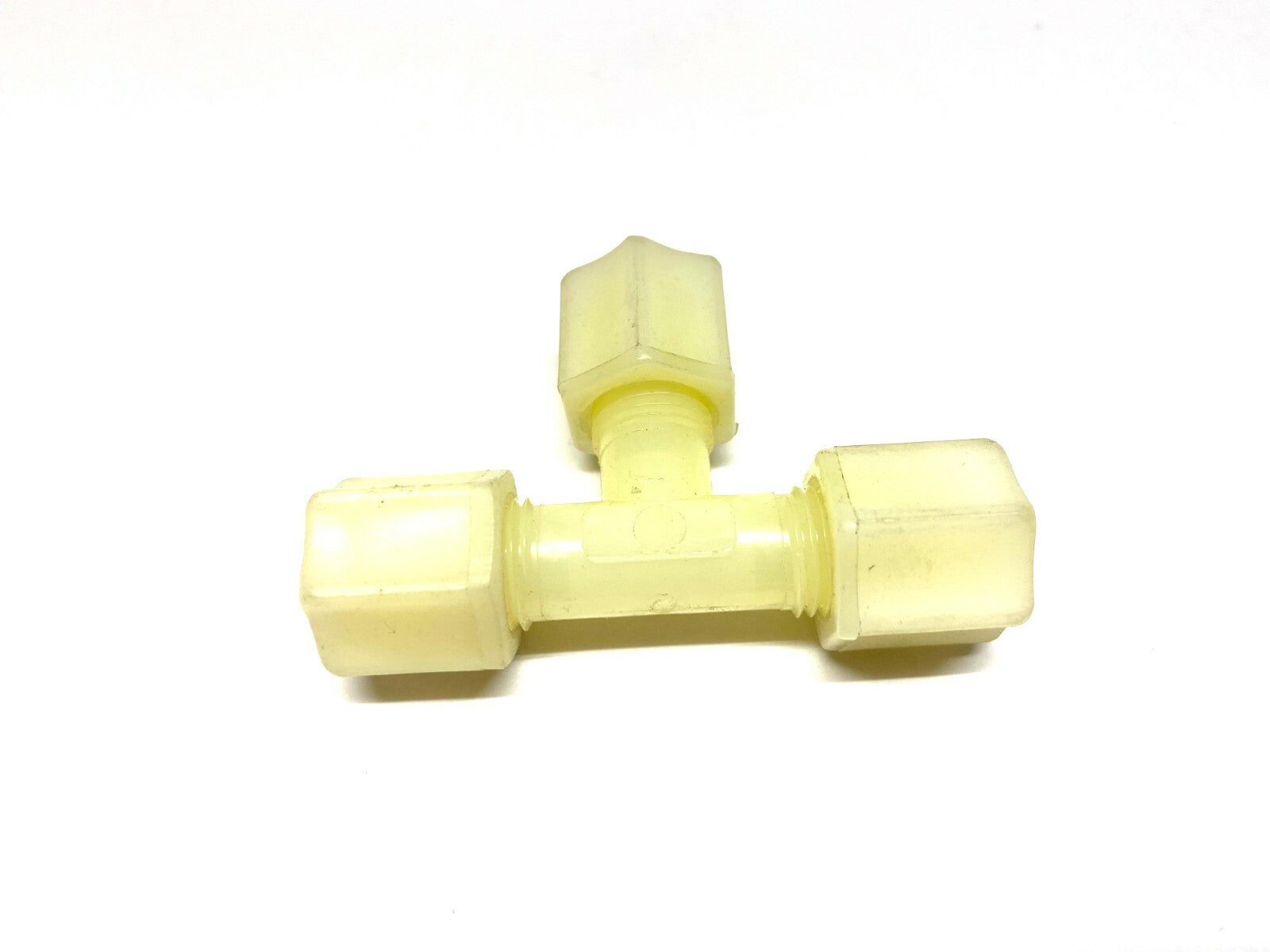 Jaco 70-5-M-N Union Tee Fitting 5/16" Tube 1/2-20" Thread Opaque - New – Open box - Maverick Industrial Sales