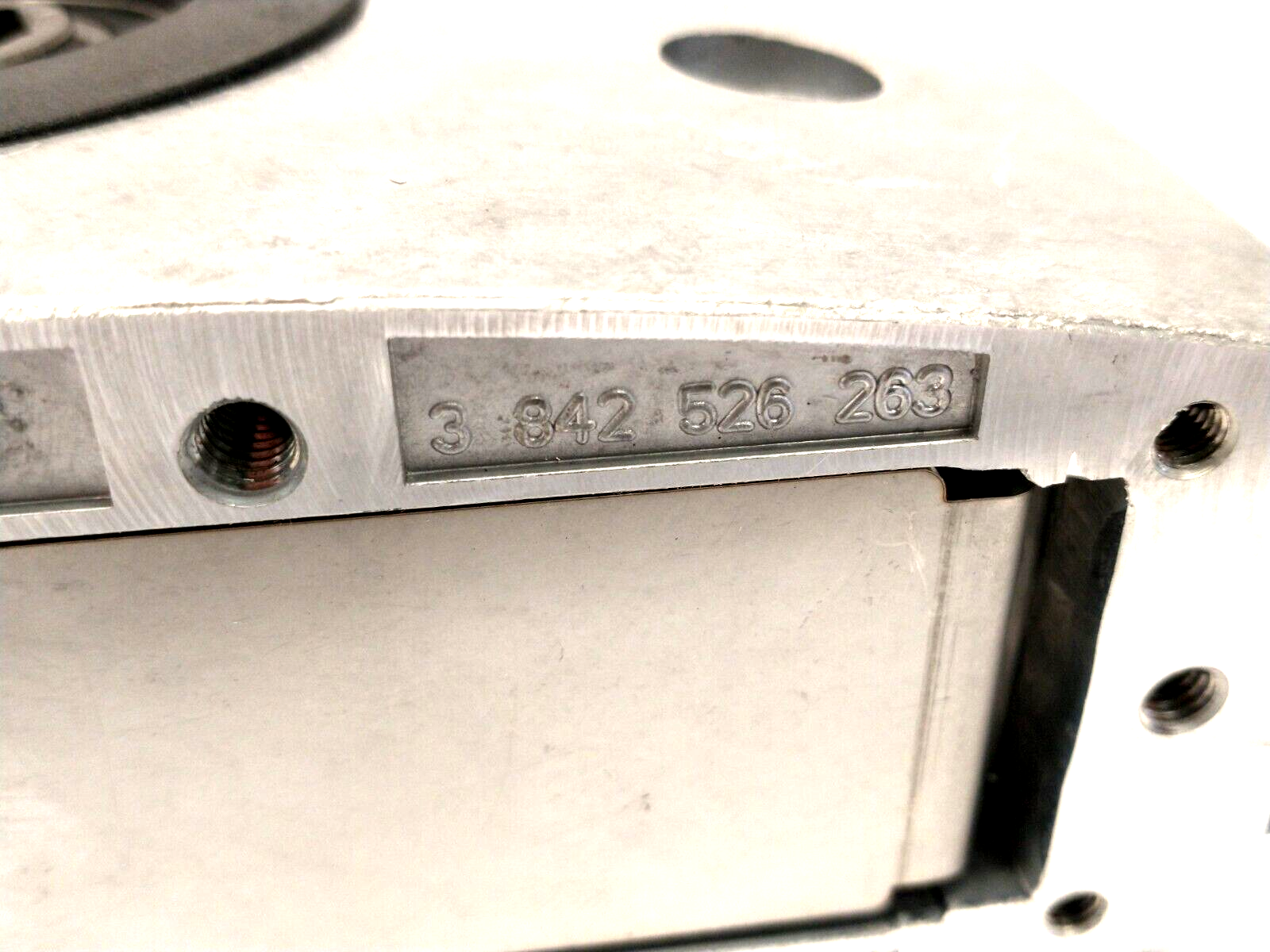 Bosch Rexroth 3842536803 Return Unit UM 2/R VPLUS BOX OF 2 - Maverick Industrial Sales