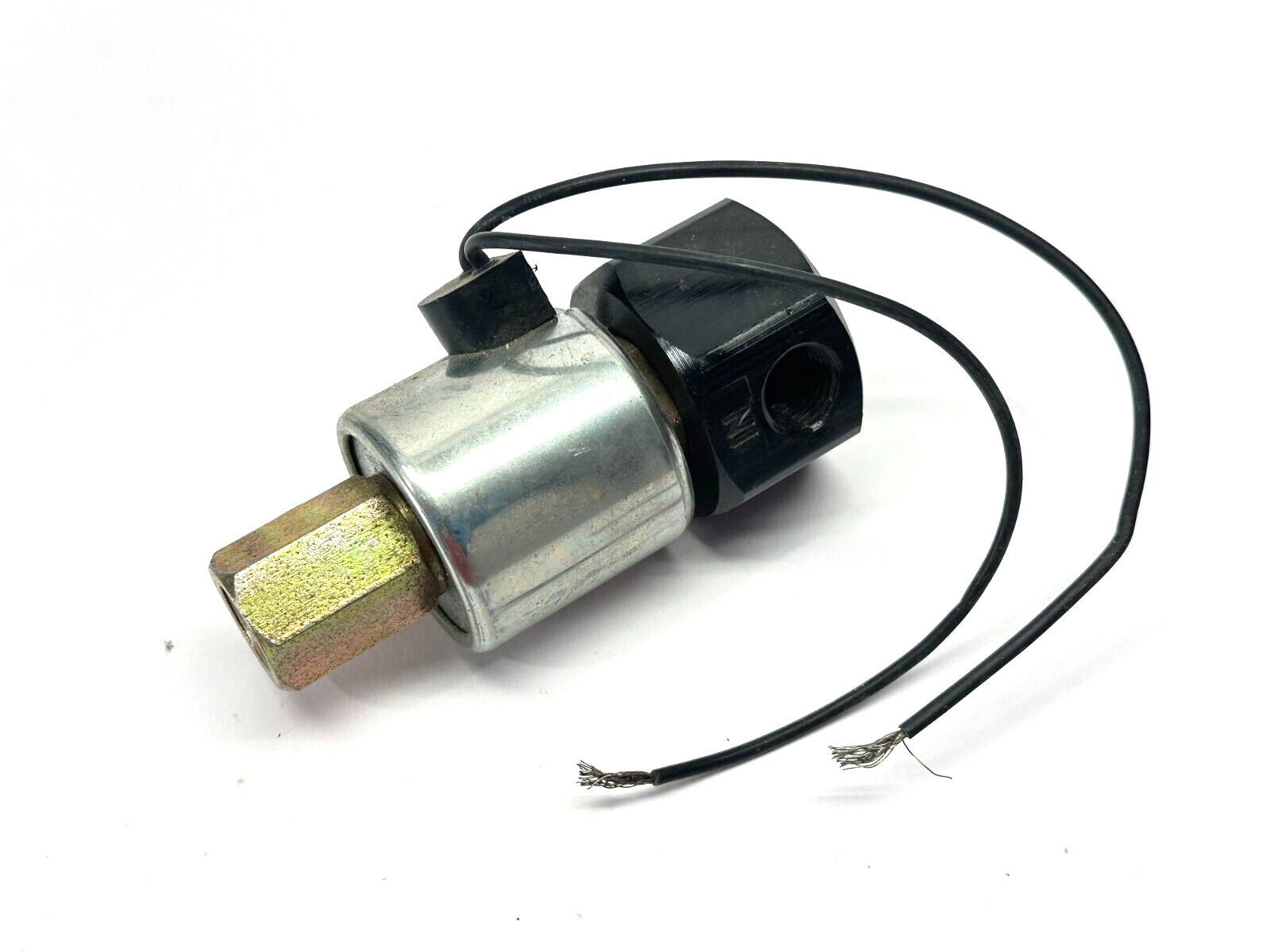 39689 | Midland Industries Solenoid Valve Normally Closed 1/4" FPT 100PSI 12V - New Other - Maverick Industrial Sales