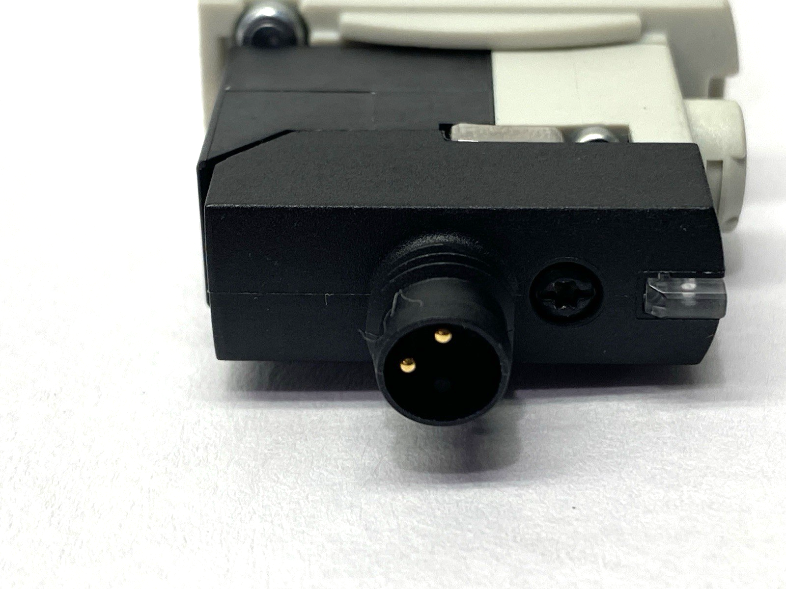 Festo VUVG-L14-T32C-MT-G18-1P3 Solenoid Valve 574368 - Maverick Industrial Sales