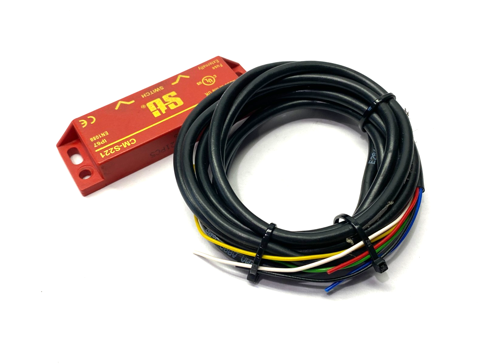 CM-S221PC5 | STI Omron Magnetic Non-Contact Interlock Door Switch IP67 51626- Used - Maverick Industrial Sales