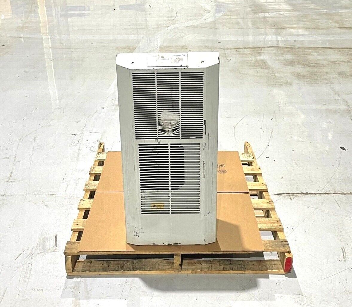 Pfannenberg DTI 6201C Recessed Compact Cooling Unit, 13895229215 - For parts or not working - Maverick Industrial Sales