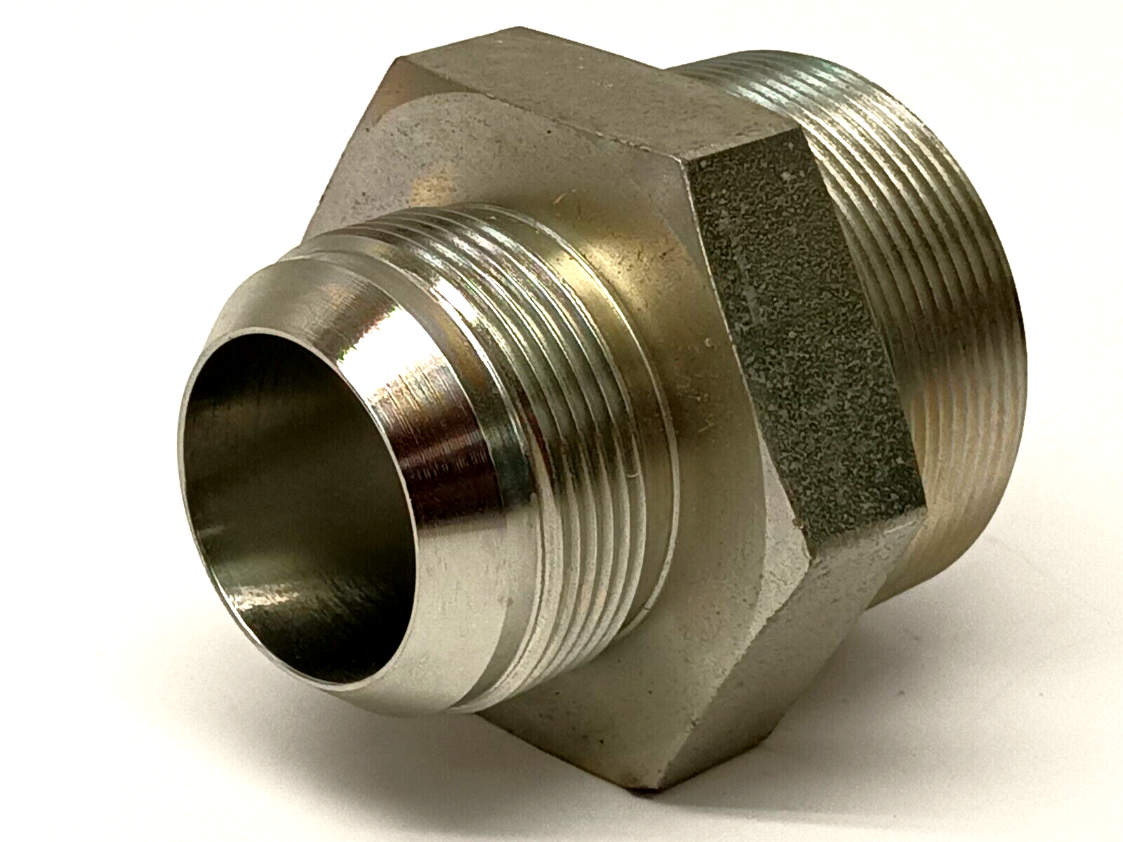 Stainless Steel Male Pipe Connector JIC 1-7/8" Thread x 2" NPT - New – Open box - Maverick Industrial Sales