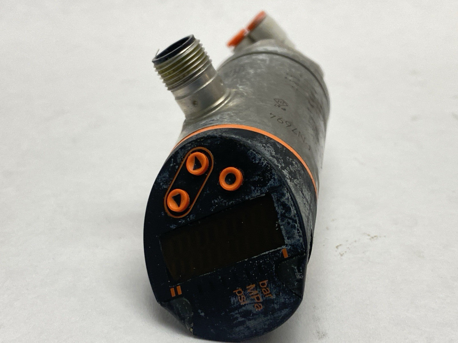PN-010-REN14-QFRKG/US/ /V | ifm PN7694 Pressure Sensor With Display - For parts or not working - Maverick Industrial Sales