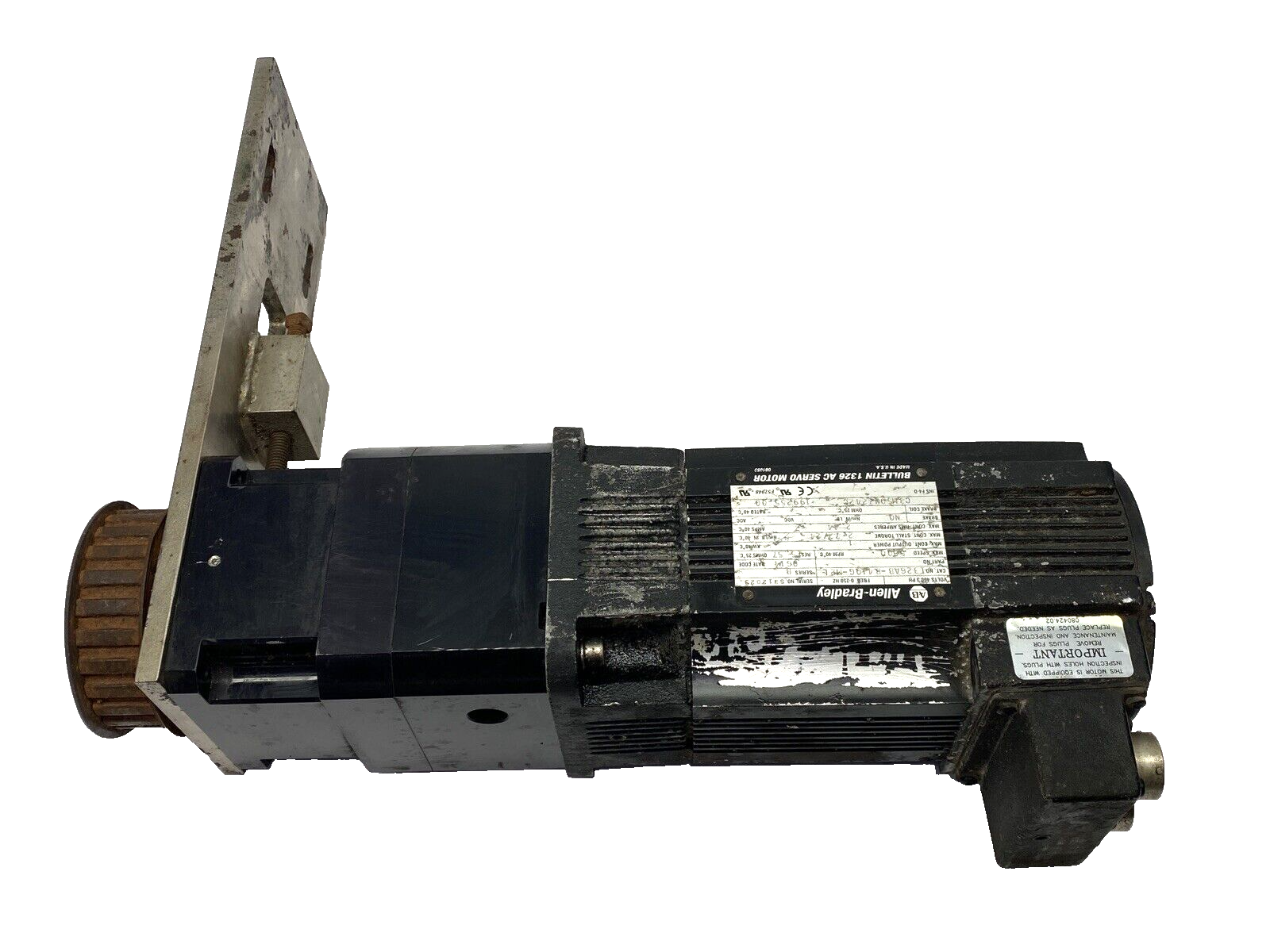 Allen Bradley 1326AB-B410G-M2L Ser. B AC Servo Motor w/ NT42-010-0-RM115-39 - Maverick Industrial Sales