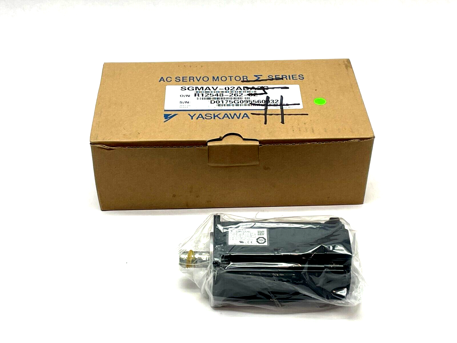 Yaskawa SGMAV-02ADA2C Servo Motor 6000rpm - New - Maverick Industrial Sales