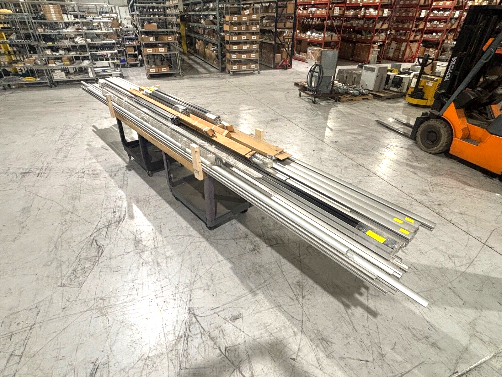 Lot of Misc. Obsolete Bosch Rexroth Conveyor Beams parts, 3842524042, 3842992650 - New – Open box - Maverick Industrial Sales