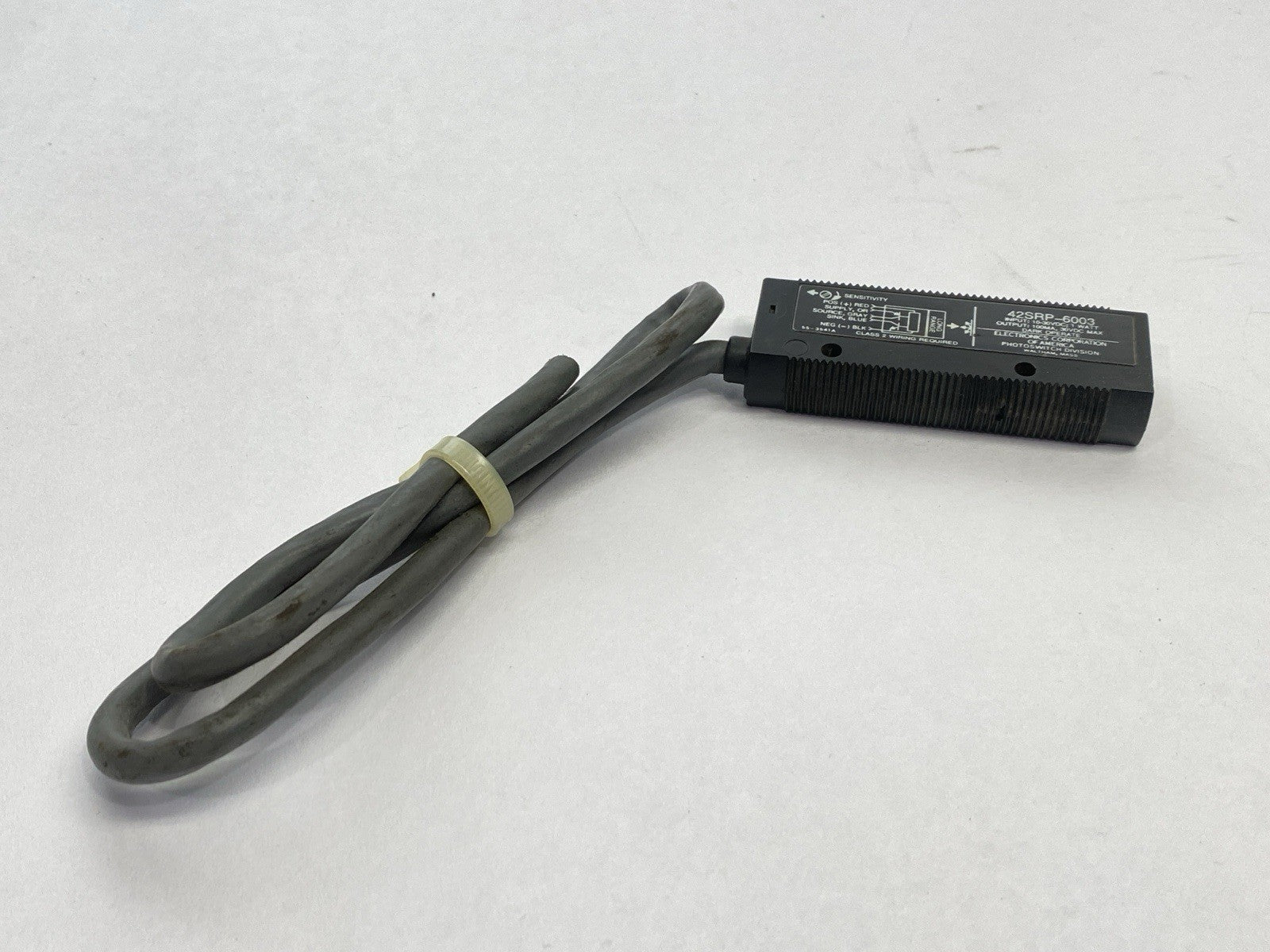 Allen Bradley 42SRP-6003 Photoelectric Photoswitch 10-30VDC - Maverick Industrial Sales