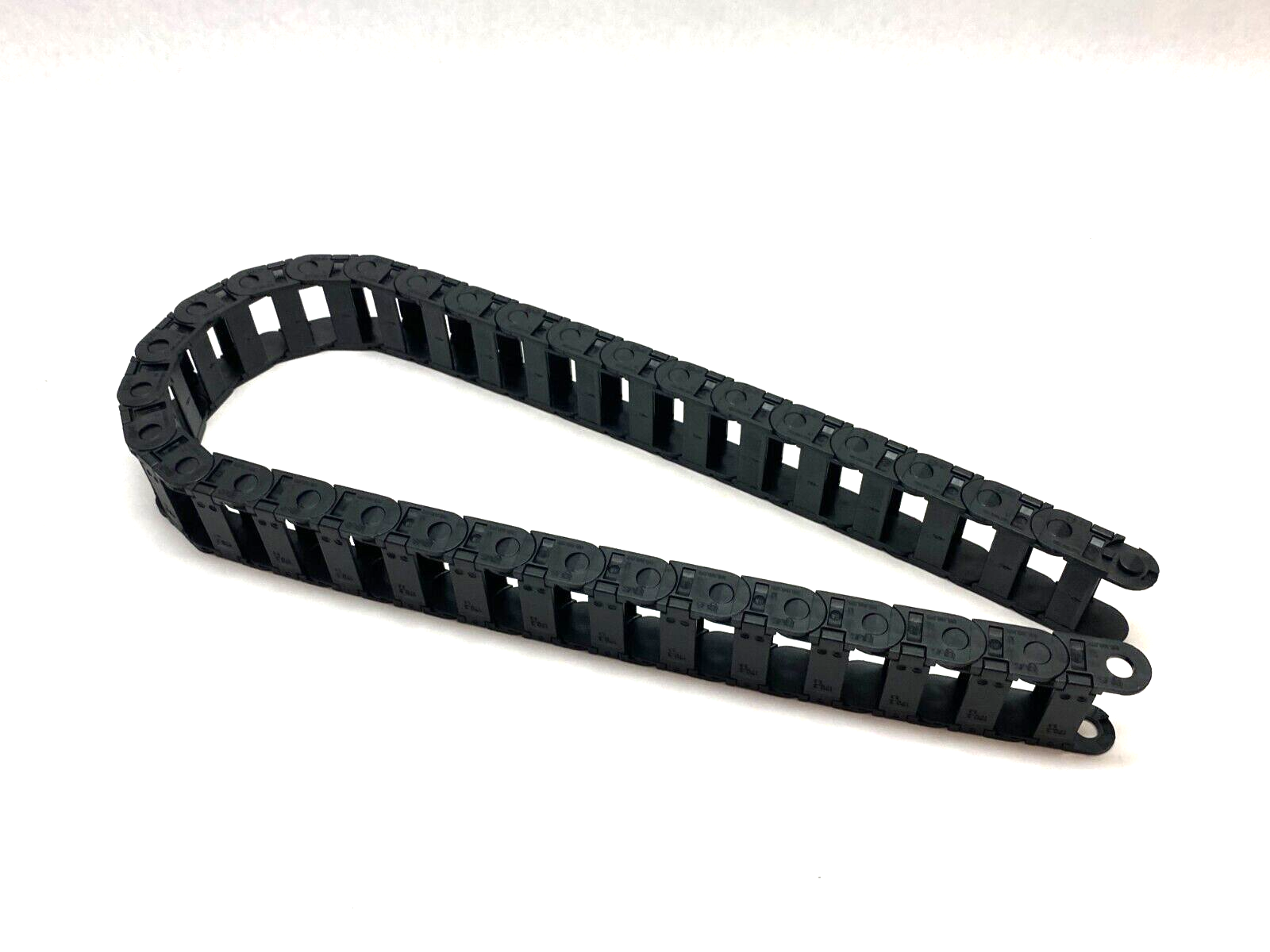 Igus B15-038-075-0 E-Chain Cable Carrier 38mm Inner 49mm Exter. 1 METER SECTION - Maverick Industrial Sales