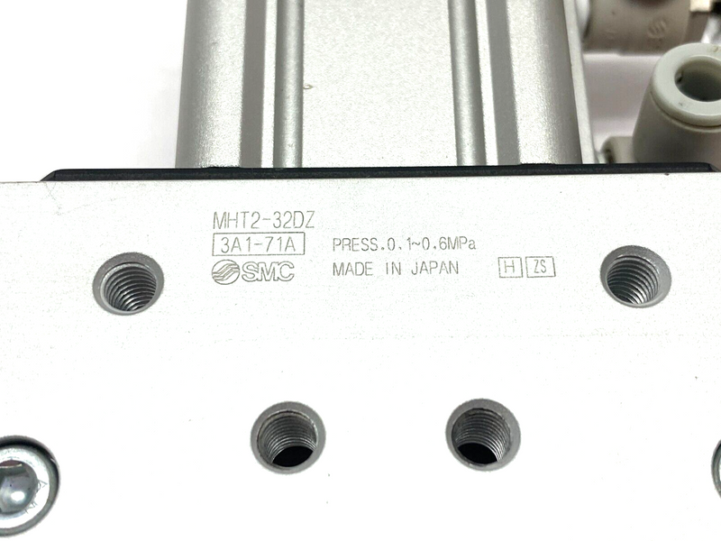 SMC MHT2-32DZ Pneumatic Toggle Gripper 2-Finger 32mm Bore 0.1~0.6MPa Press - Maverick Industrial Sales