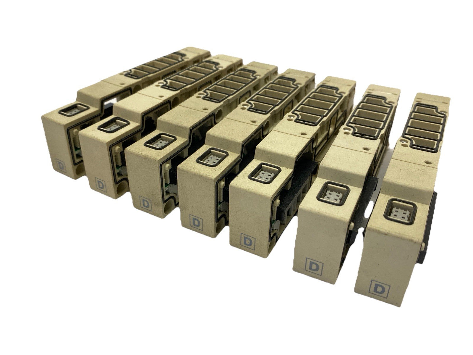 SMC SV2000 Pneumatic Solenoid Valve Base LOT OF 7 - Maverick Industrial Sales