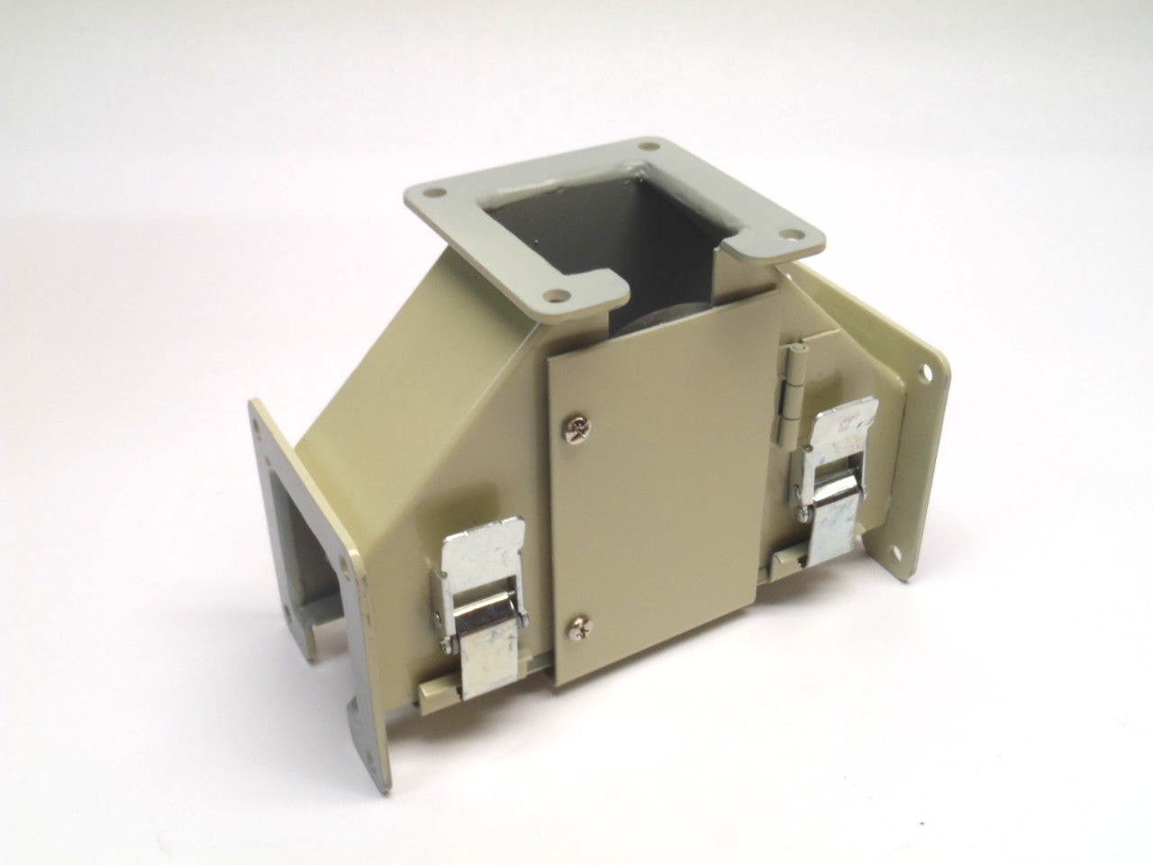 Hoffman F22LTC Wireway Steel Tee Outside Top Open 2.50" x 2.50" Inch Gray 18180 - New – Open box - Maverick Industrial Sales