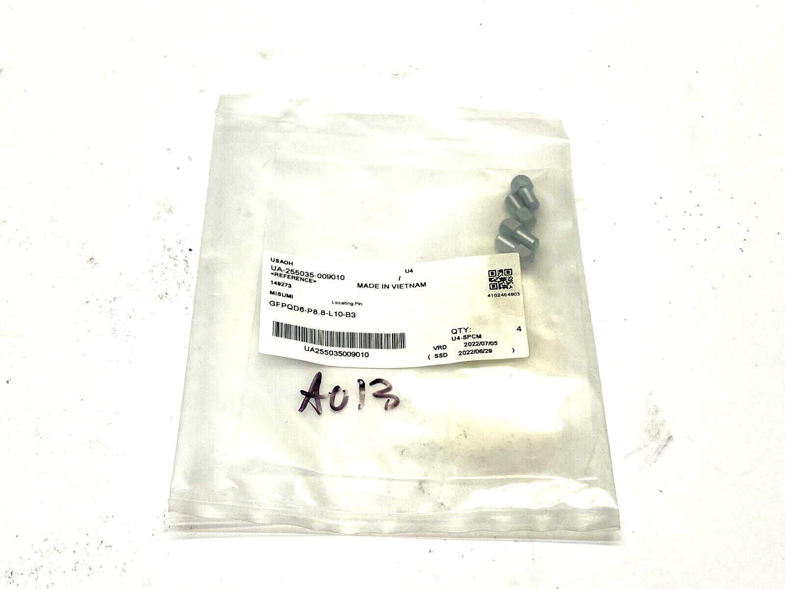 MiSUMi GFPQD6-P8.8-L10-B3 Large Head Locating Pin LOT OF 4 - Maverick Industrial Sales