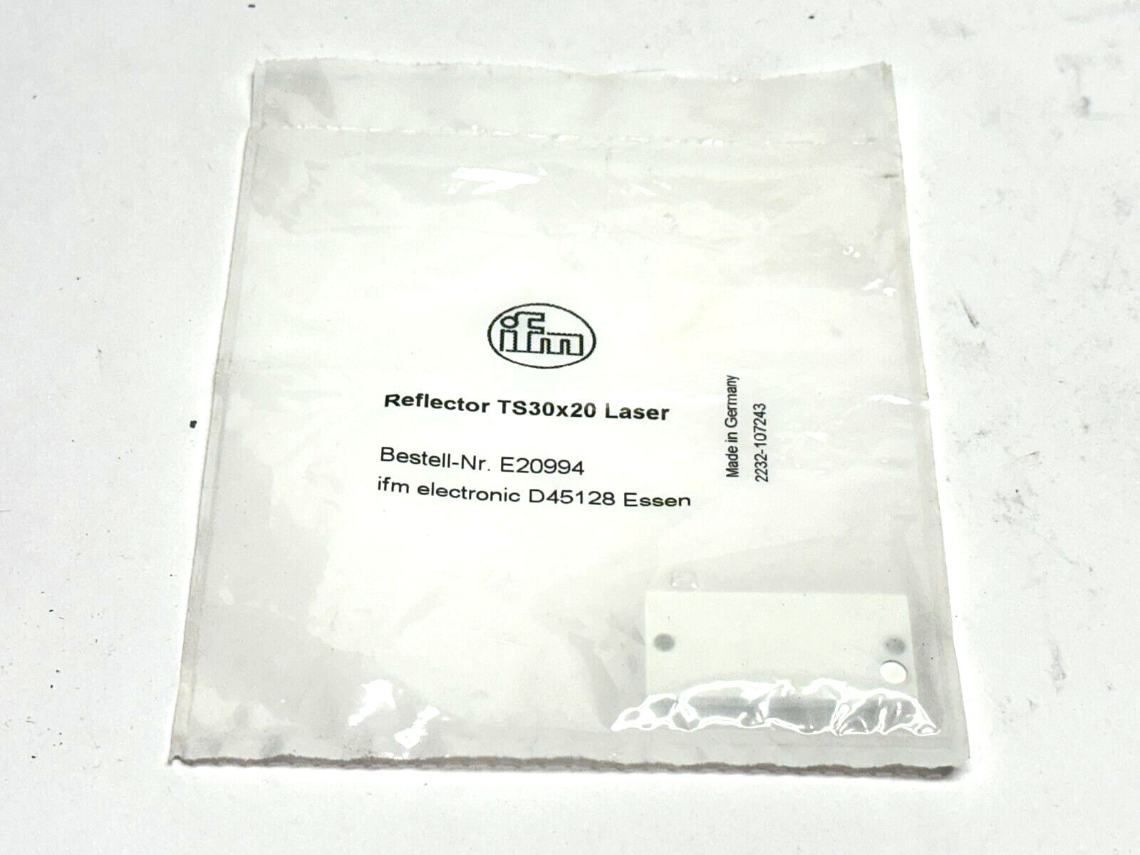 IFM E20994 Reflector For Retro-Reflective Sensors REFLECTOR TS-30X20 - New - Maverick Industrial Sales