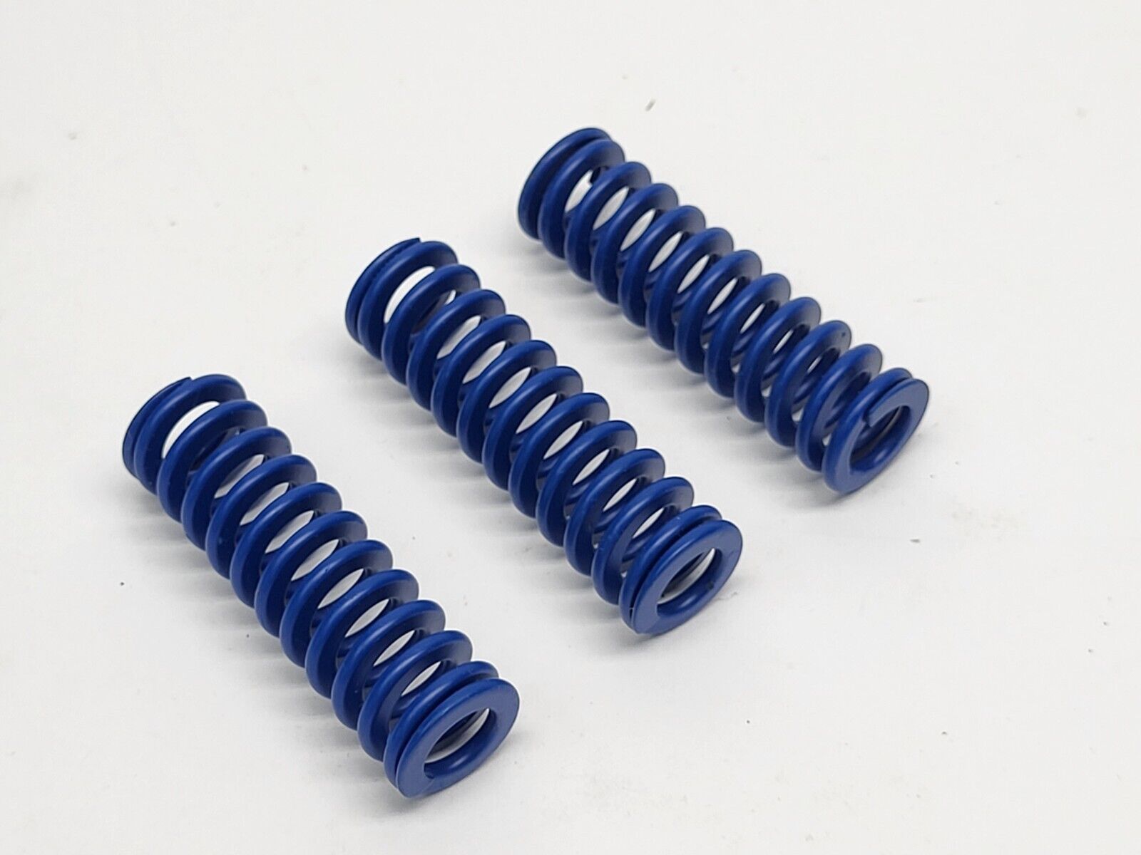 MSC Industrial 3/4 x 2-1/2" Medium Duty Die Spring Blue LOT OF 3 - Maverick Industrial Sales