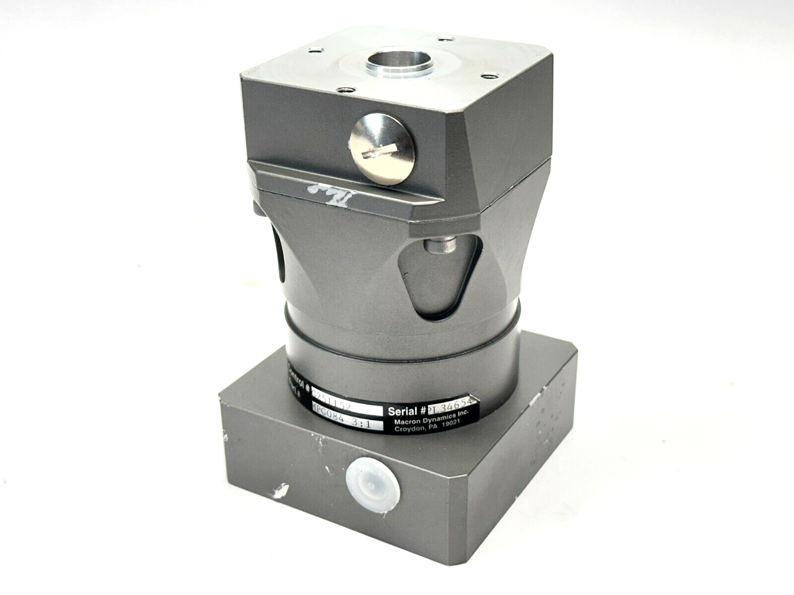 MPG-084-003 | Macron Inline Gearbox 3:1 - Used - Maverick Industrial Sales