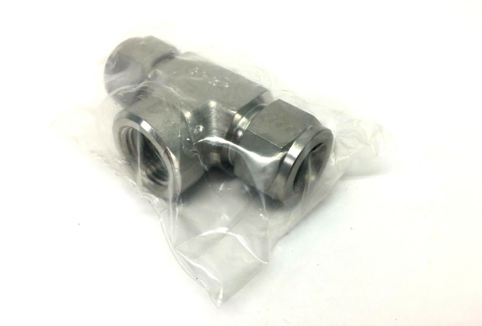 DTH-10-SS | Generant Union Tee Stainless Steel 5/8" Tube OD - New Other - Maverick Industrial Sales