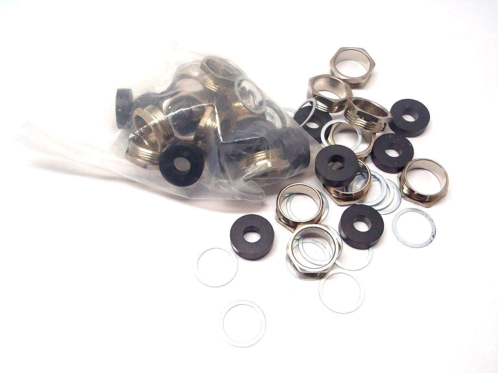 Amphenol VN16-210-0014-X Heavy Duty Power Connectors GLAND BUSHING LOT OF 14 - Maverick Industrial Sales