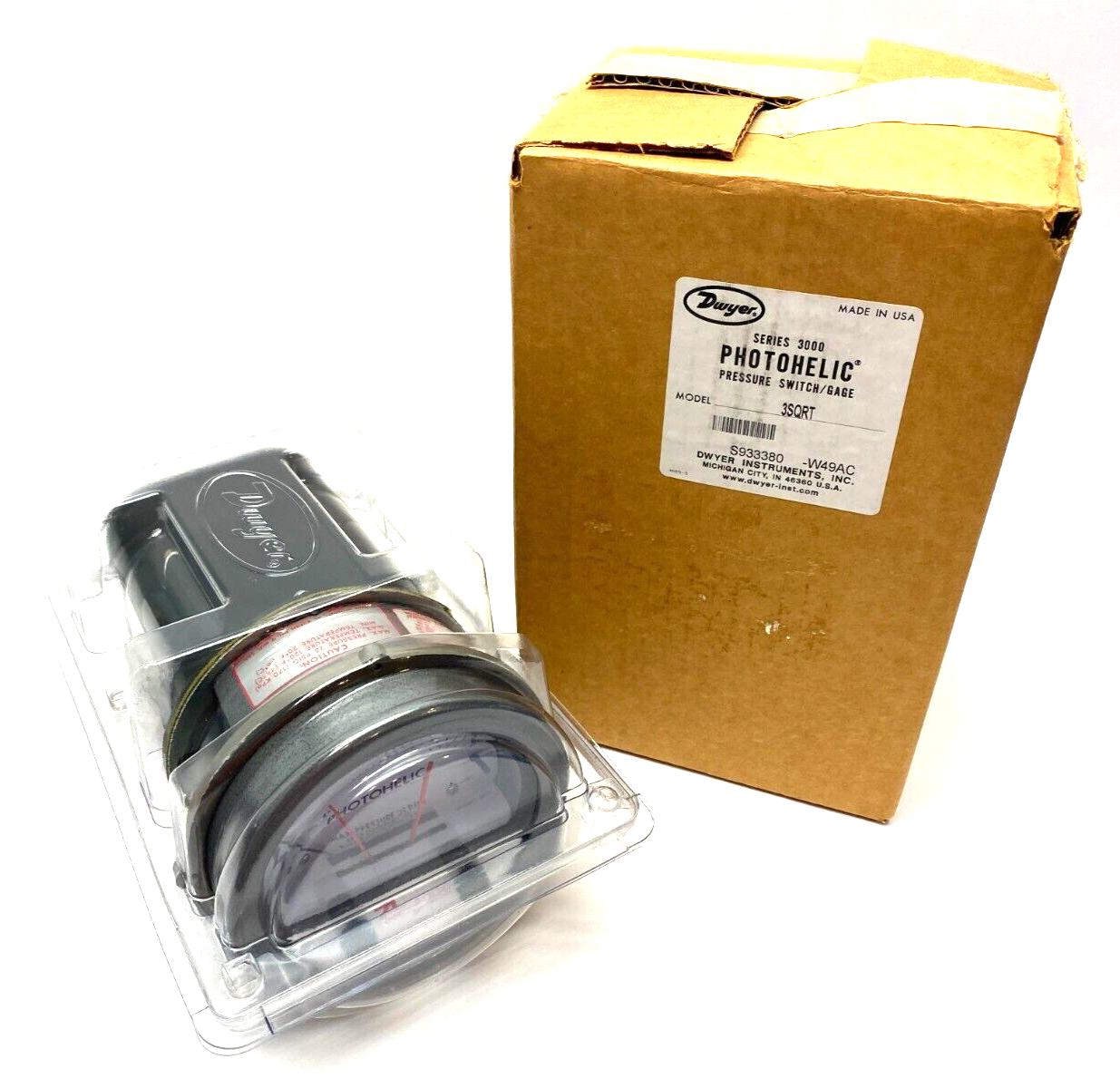 Dwyer 3SQRT Series 3000 Photohelic Pressure Switch/Gage - New - Maverick Industrial Sales