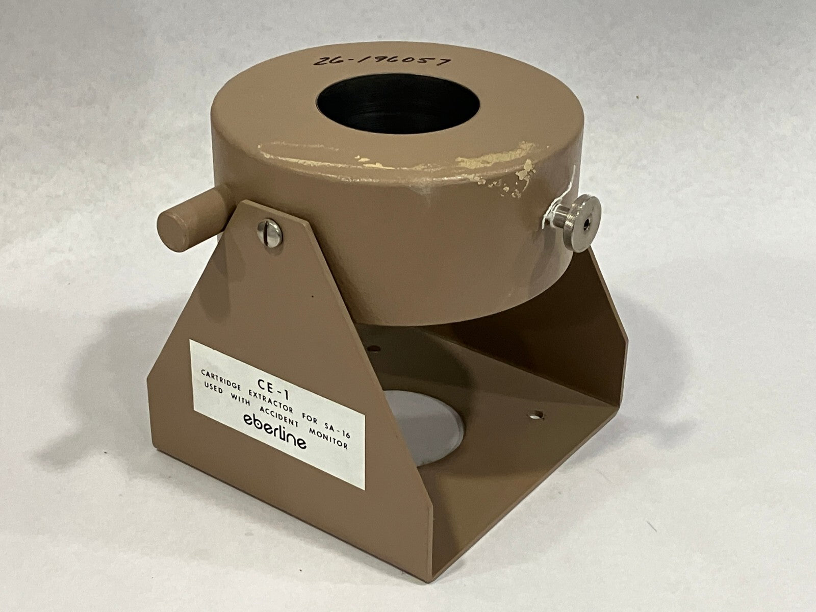 CE-1 | Eberline Cartridge Extractor for SA-16 - New – Open box - Maverick Industrial Sales