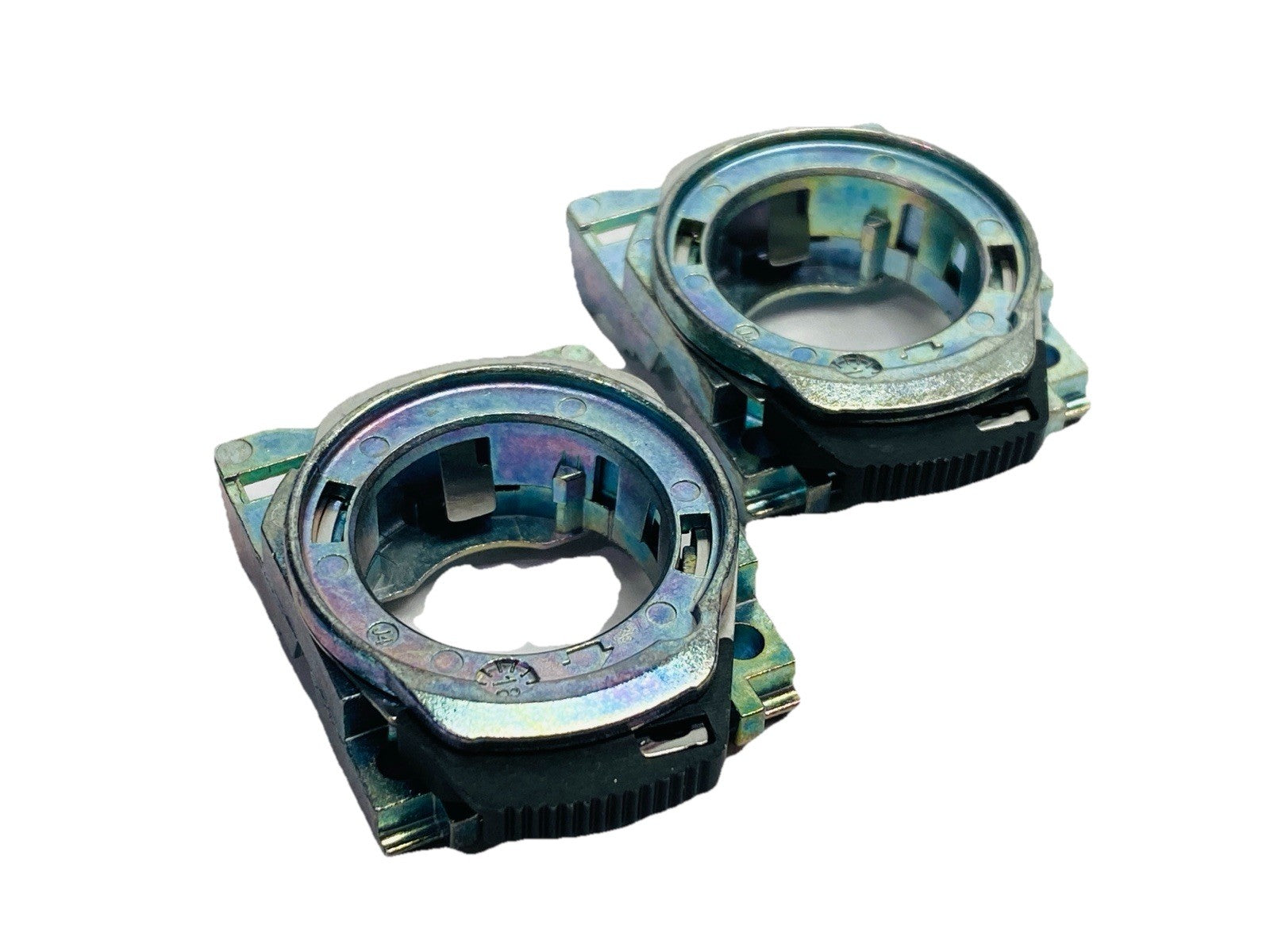 Allen Bradley 800F-ALM Ser A Pushbutton Metal Mounting Latch LOT OF 2 - Maverick Industrial Sales