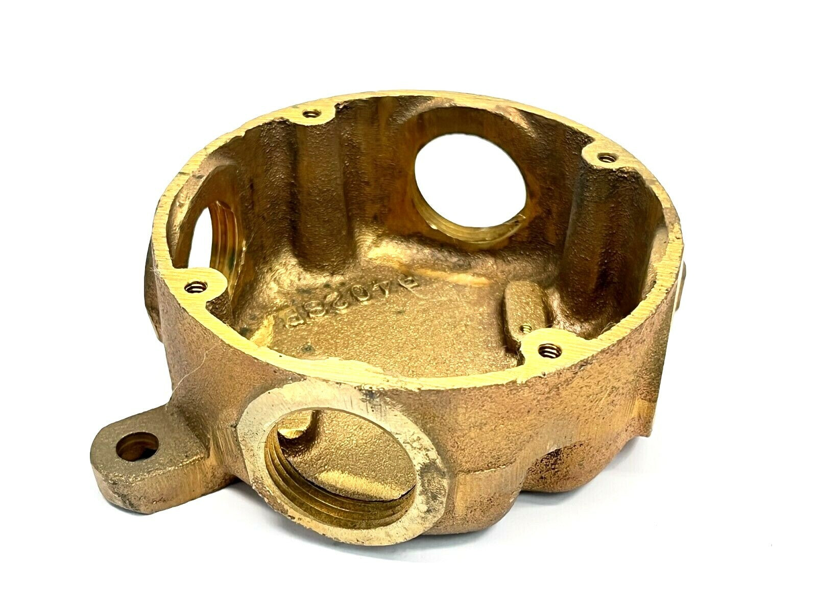 P4028B | Russellstoll Marine 4-Port Junction Box - New – Open box - Maverick Industrial Sales