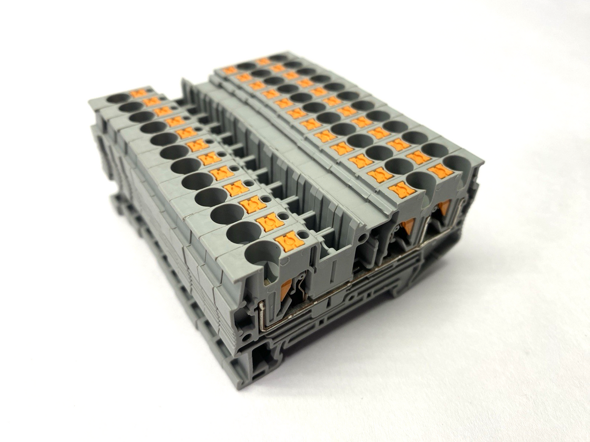 PT 4-TWIN | Phoenix Contact Feed-Through Terminal Block 3211771 LOT OF 12- Used - Maverick Industrial Sales