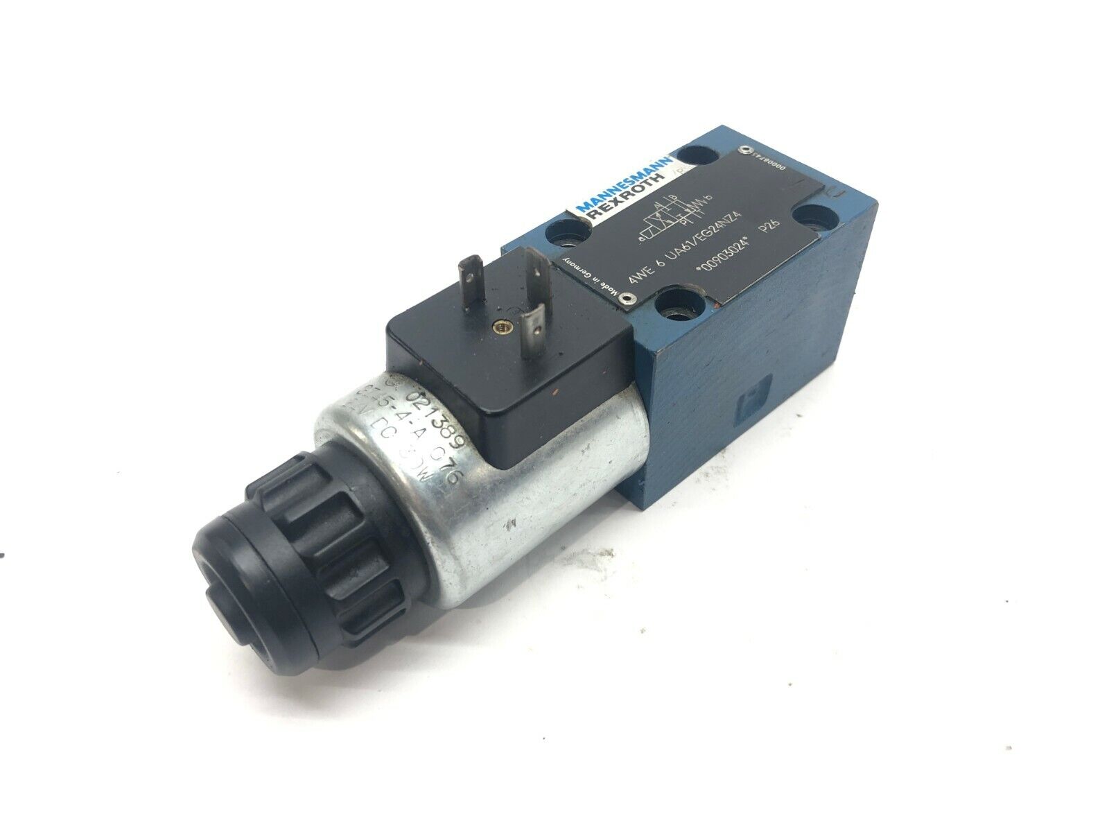 Rexroth 4WE 6 UA61/EG24NZ4 Directional Control Valve - Used - Maverick Industrial Sales