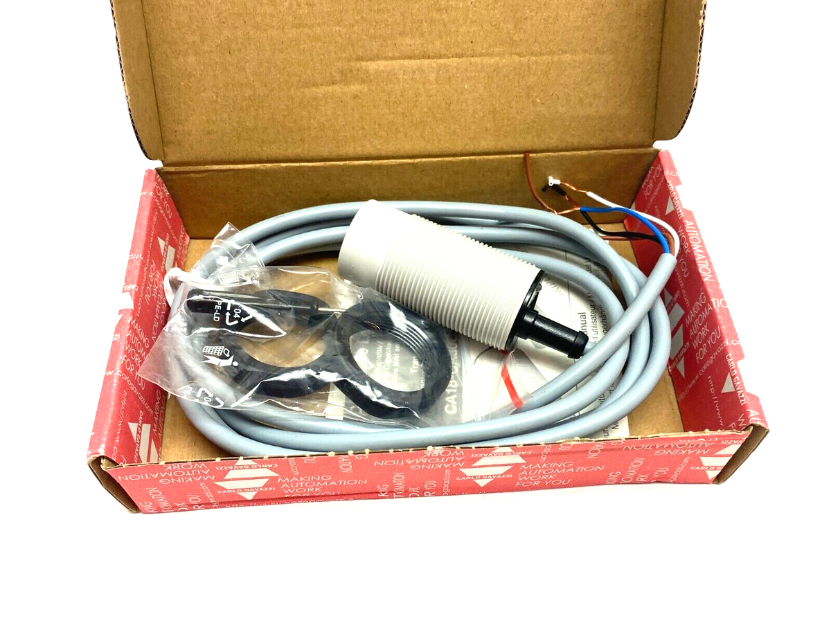 CA30CAN25PA | Carlo Gavazzi Capacitive Proximity Switch M30 25mm Range 10-40VDC - New – Open box - Maverick Industrial Sales