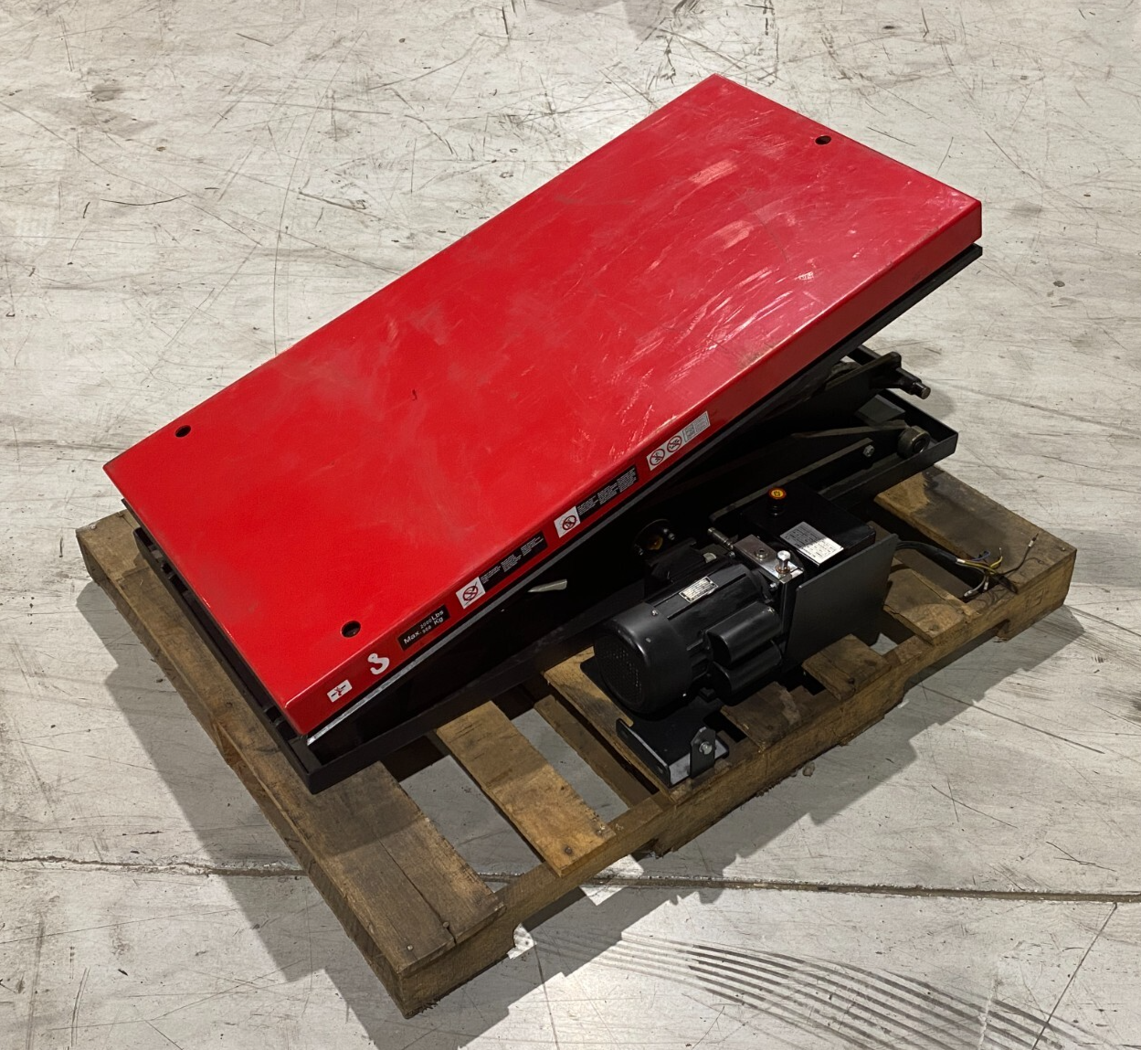 Dayton 35KT68 Scissor Lift Table 39" Max Lift, 8" Min Lift MISSING CONTROLS - Maverick Industrial Sales