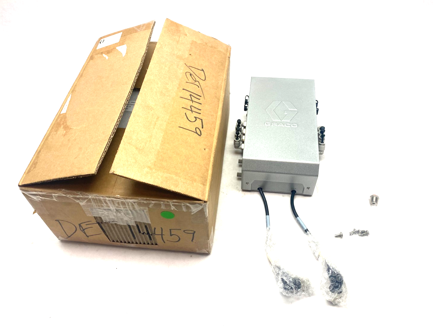 Graco 25S192 Junction Box PRXV - New – Open box - Maverick Industrial Sales