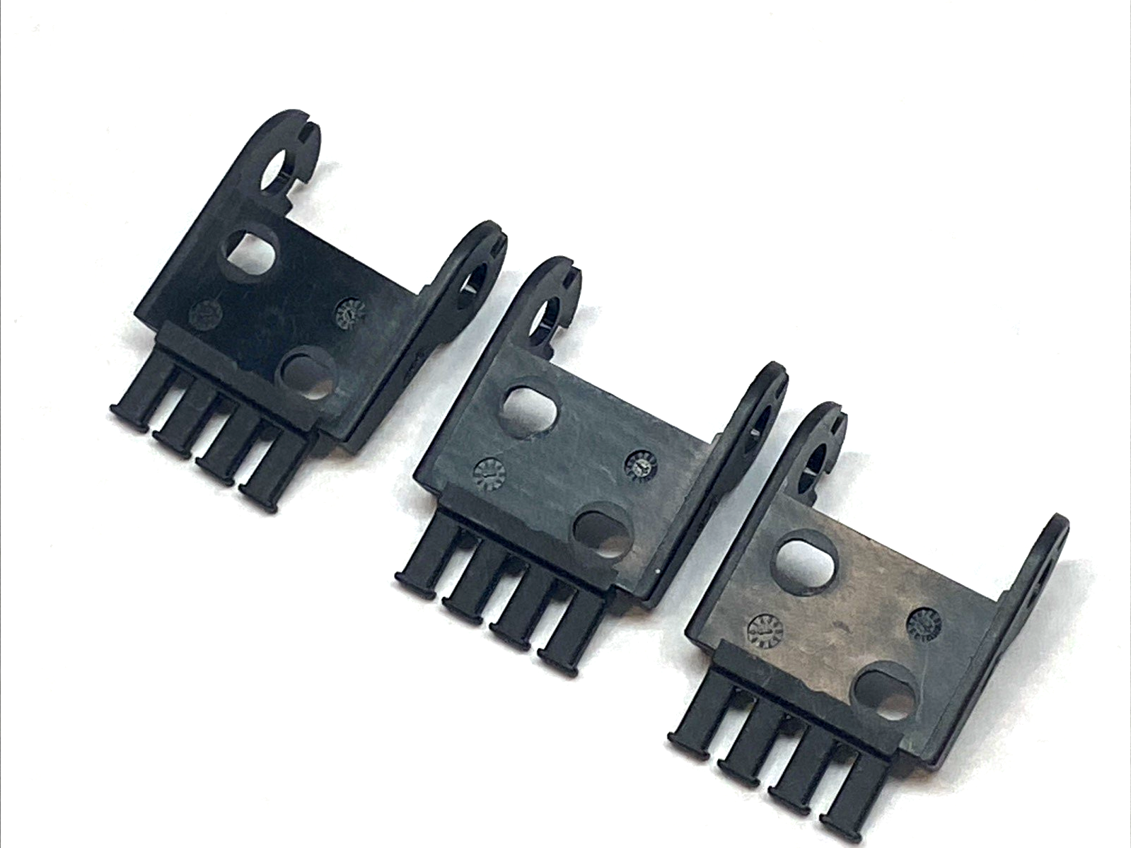 Igus 114.3.1PZ Cable Chain Bracket LOT OF 3 - New – Open box - Maverick Industrial Sales