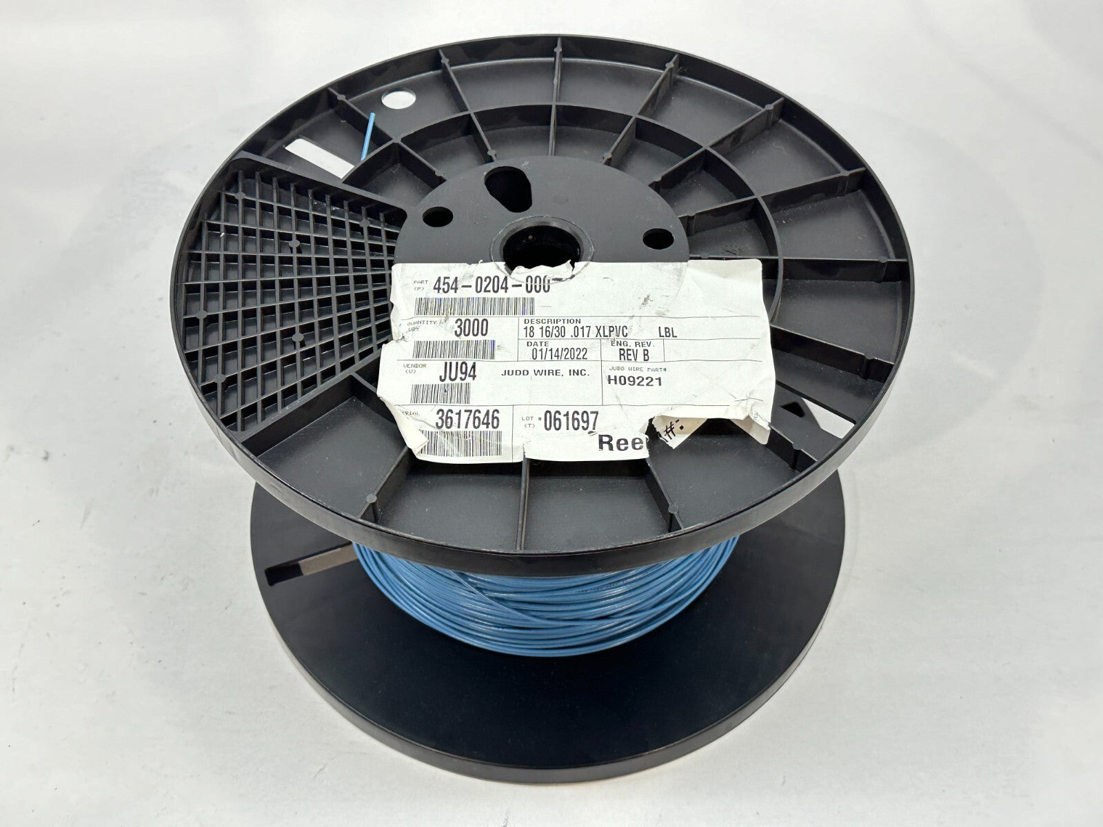 Judd Wire 454-0204-000 18AWG 16/30 .017 XLPVC H09221 3000ft Spool 1780ft LEFT - New – Open box - Maverick Industrial Sales