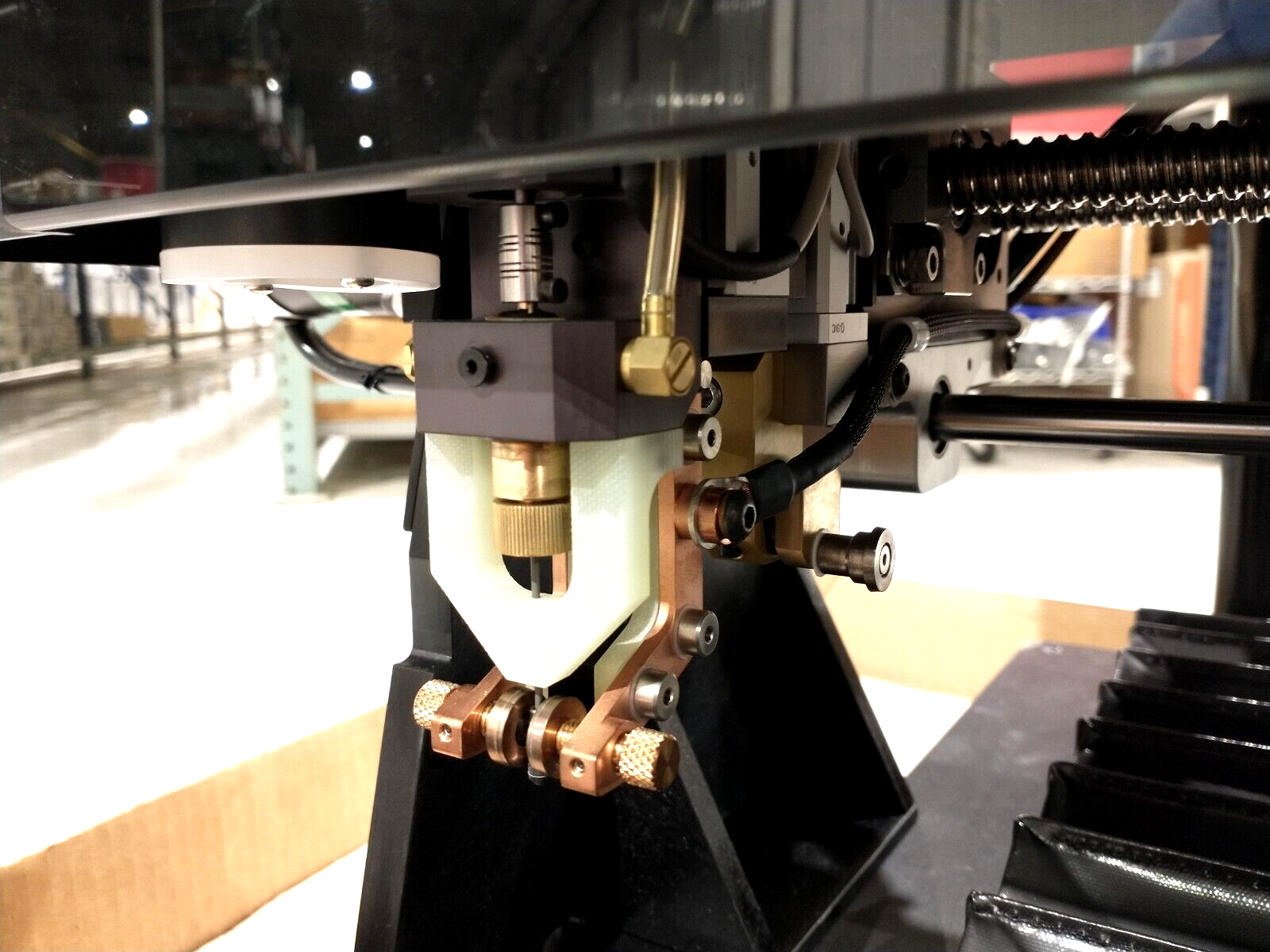 AMADA MIYACHI AF-1250A Seam Sealer Weld System HF-2500A Benchmark Unit - Maverick Industrial Sales