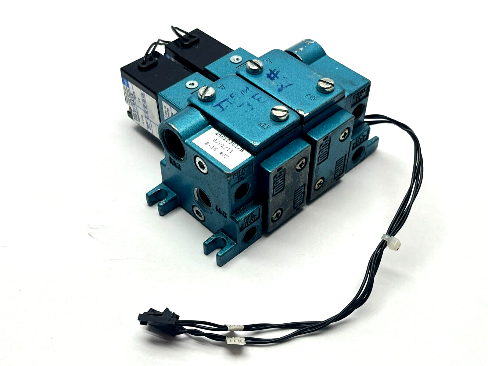 Universal Instruments 45812301 Mac Valve Assembly 713C-12-PI-571BA PID-571BAAA - Used - Maverick Industrial Sales