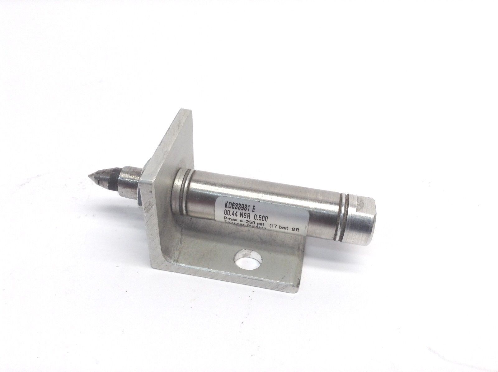 Parker KD633931 E Pneumatic Cylinder - Used - Maverick Industrial Sales