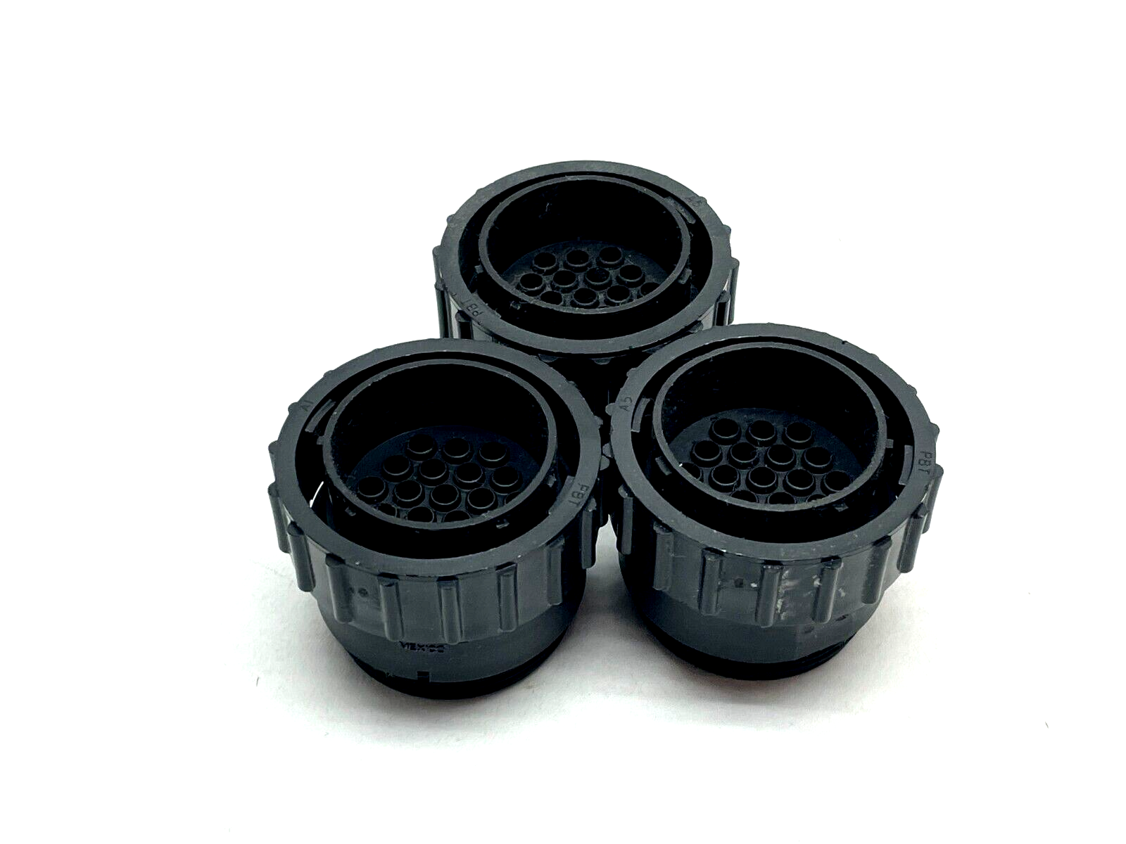 Amphenol 211772-3 CPC Plug Assembly Size 23-19 LOT OF 3 - New – Open box - Maverick Industrial Sales