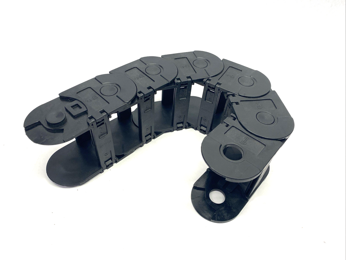 Igus 3400.075.075.0 E2/000 Series 3400 E-Chain 6 Links 1.5 FT Length - Maverick Industrial Sales