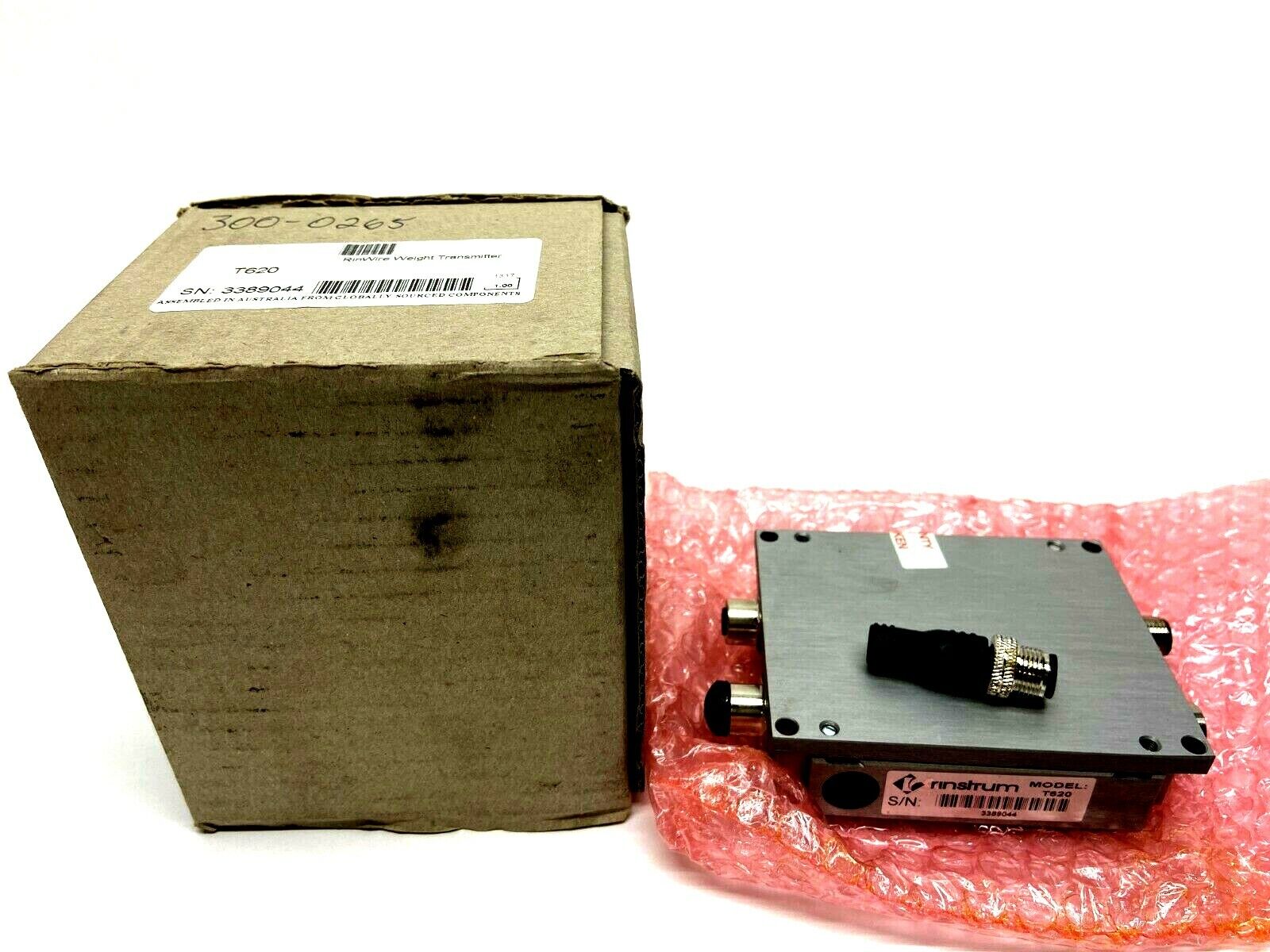 T620 | Rinstrum Rinwire Weight Transmitter Outdoor Module - New – Open box - Maverick Industrial Sales