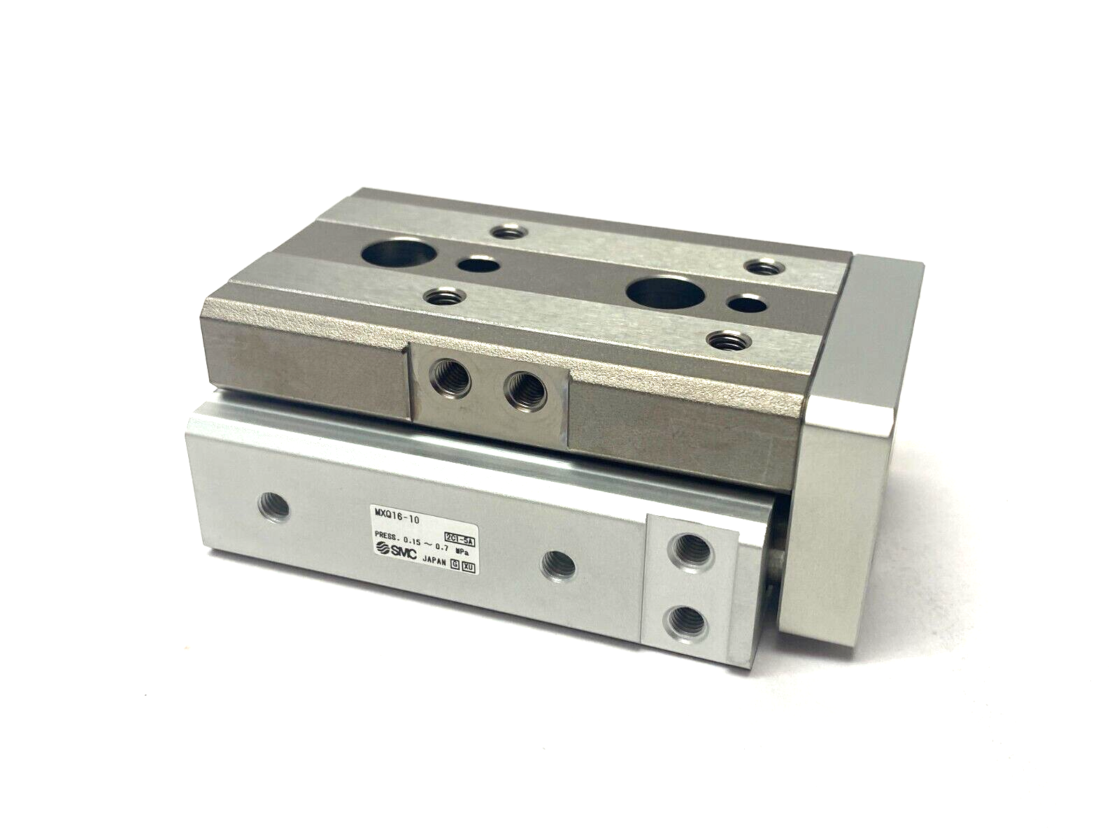 MXQ16-10 | SMC Pneumatic Cylinder Slide Table 16mm Bore 10mm Stroke - New – Open box - Maverick Industrial Sales