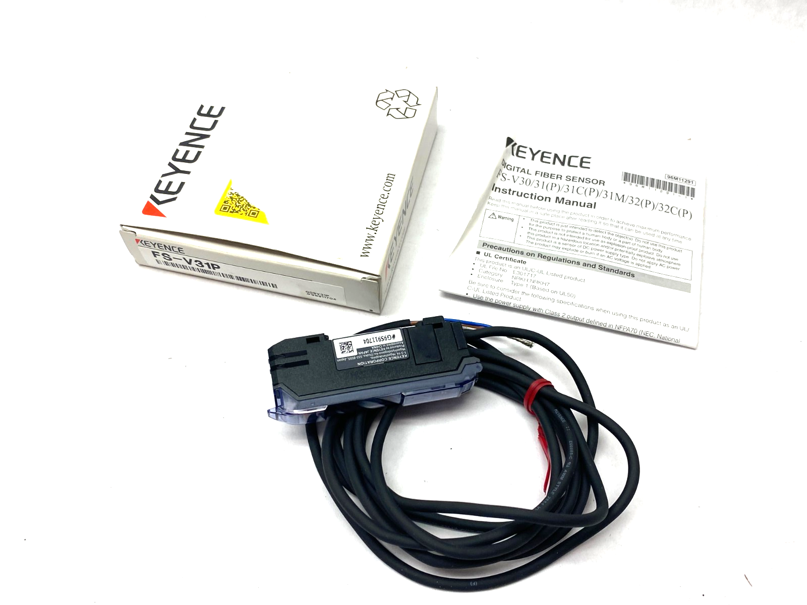 Keyence FS-V31P Digital Fiber Amplifier Main Unit, Cable Type, PNP - Maverick Industrial Sales