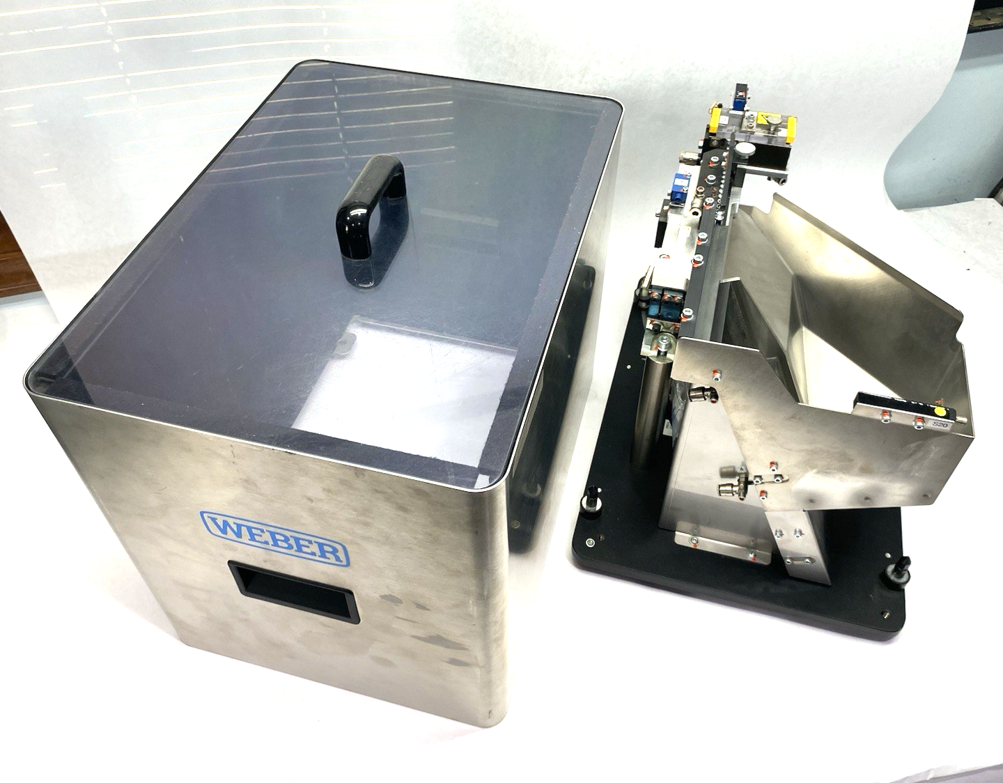 Weber ZEL 240 Gentle Vibratory Step Feeder System, Very Low Noise Emissions - Maverick Industrial Sales