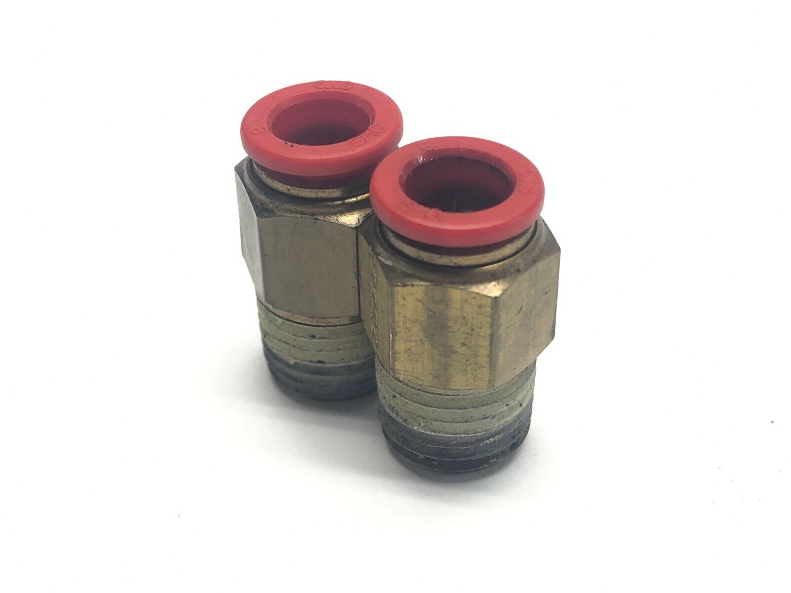 KQ2S09-35AS | SMC Fitting 5/16" One Touch to 1/4" NPT LOT OF 2 - Used - Maverick Industrial Sales